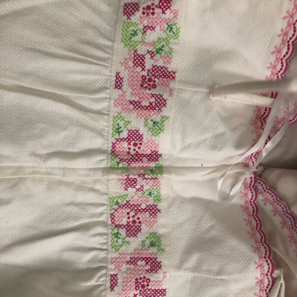 Lilly Pulitzer Spring White Embroidered Dress - Picture 6 of 6